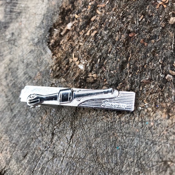 Vintage Other - Vintage Snap-on tools air ratchet tie clip tack